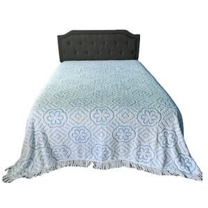 Vintage 1960s Blue & White Chenille Fringe Bedspread Queen Full